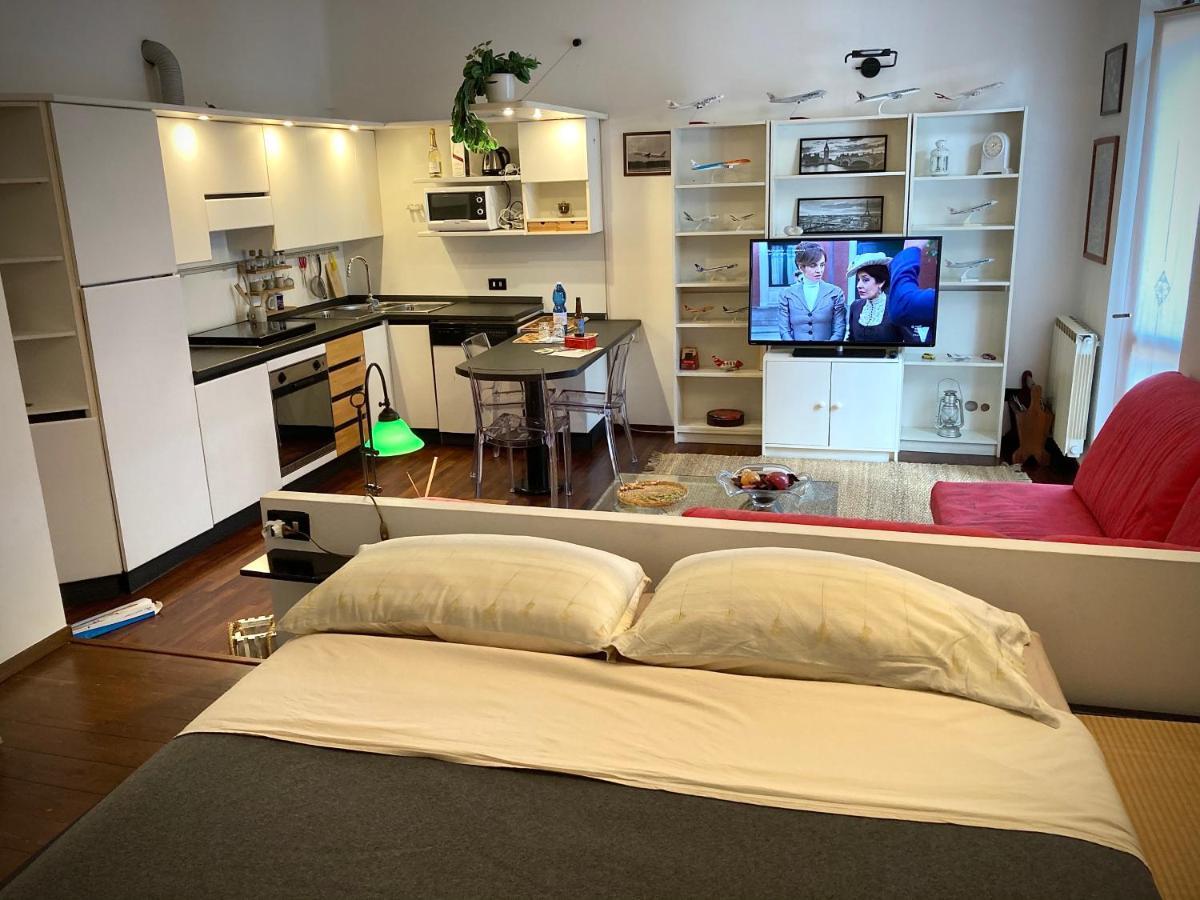Loft Aviation Vicino Malpensa Apartment Gallarate Luaran gambar