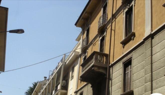 Loft Aviation Vicino Malpensa Apartment Gallarate Luaran gambar